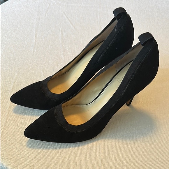 Vince Camuto Black Pointed Toe Heels - Picture 4 of 8